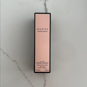 Gucci Éternité De Beauté Foundation - Cream #foundation #makeup #gucci